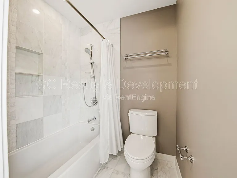 276 S Kenilworth Ave — Photo 24