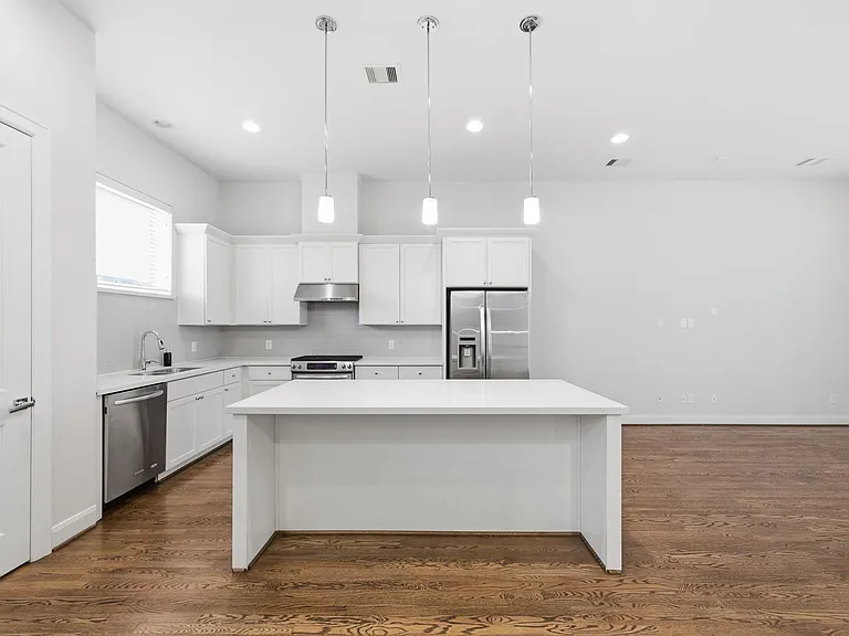 1225 Bonner St — Photo 13