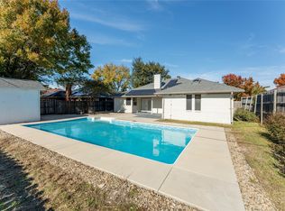 610 Betsy Ross Dr, Arlington, TX 76002