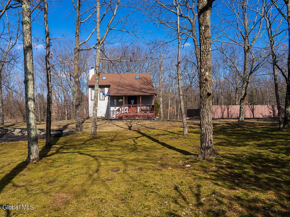 1007 Chamberlin Hill Road, West Sand Lake, NY 12196 Zillow