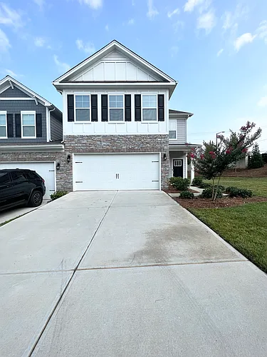 1604 Pendula Ln Photo 1