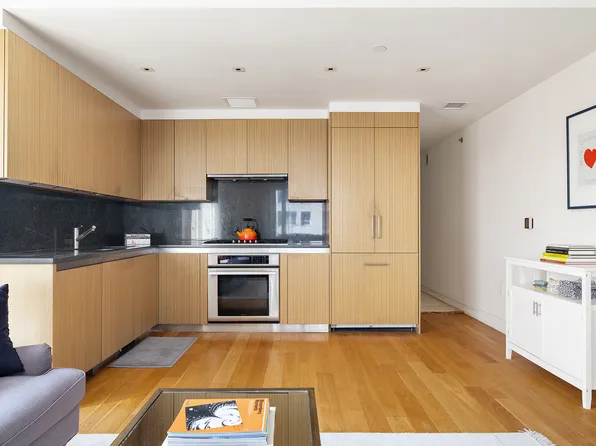 1280 Fifth Avenue 19E image 3 of 11