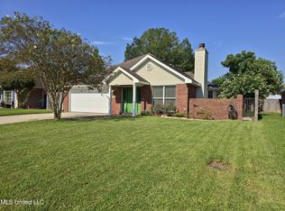 12221 Summer Pl, Gulfport, MS 39503