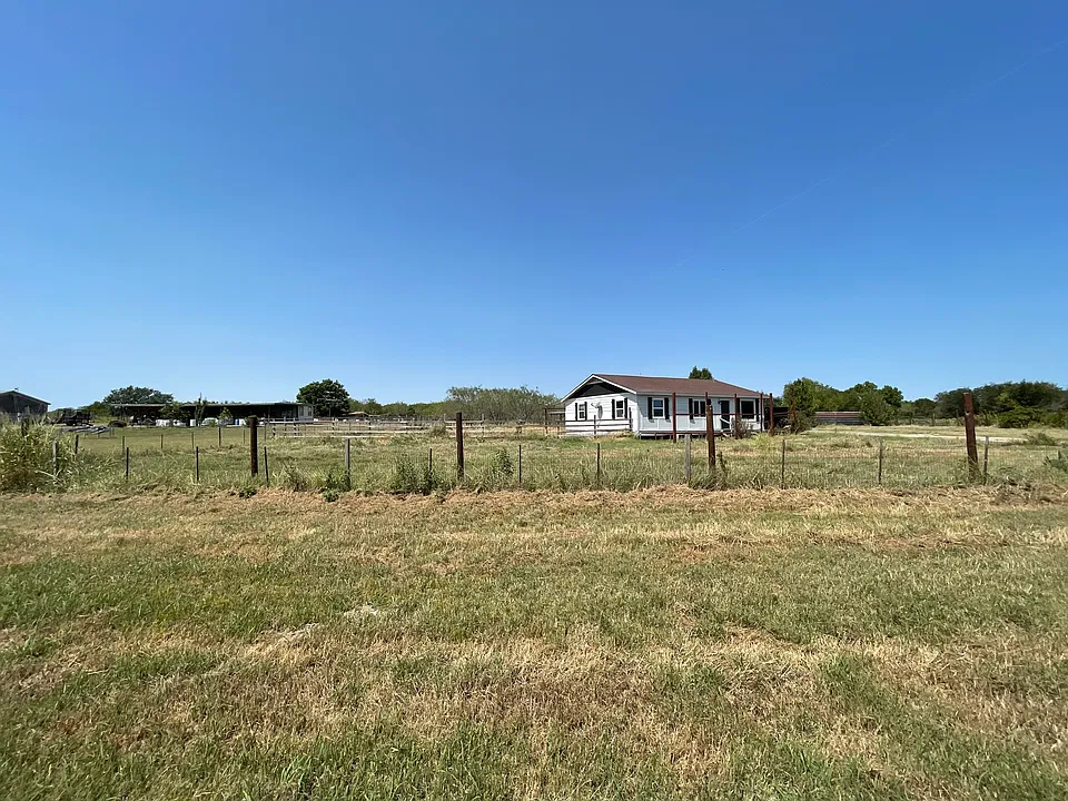7976 Bearhill Rd