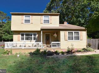 58 Deer Park Cir, Blackwood, NJ 08012