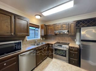 947 Ridgepoint Ct, Baton Rouge, LA 70810