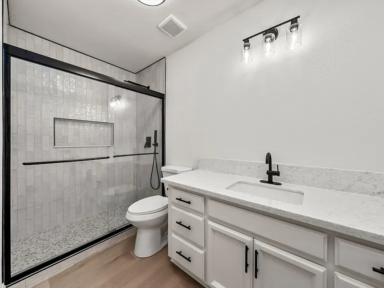 302 Carlina Ct — Photo 4