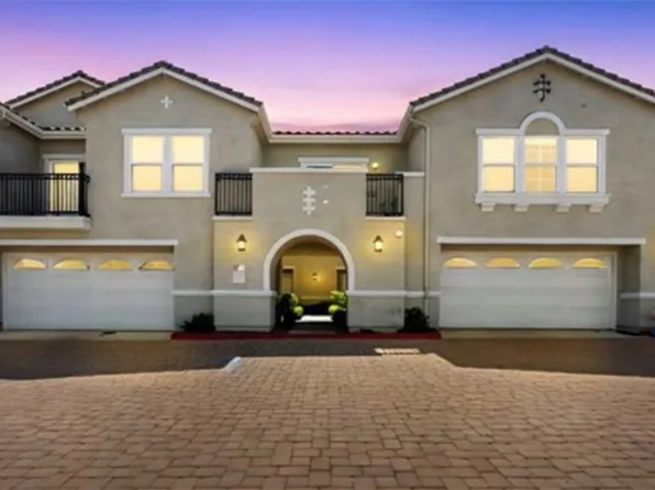 11450 Church St APT 8, Rancho Cucamonga, CA 91730