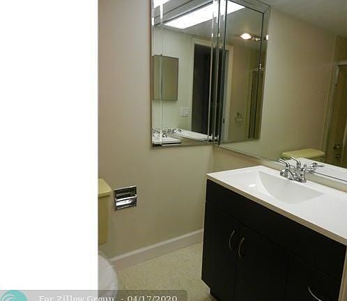 5th image of 3250 N Palm Aire Dr APT 708