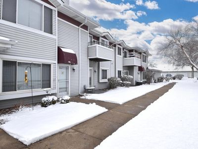 1131 South Sunnyslope DRIVE #5, Racine, WI, 53406