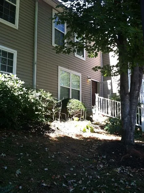116 Hartford Ct photo 1