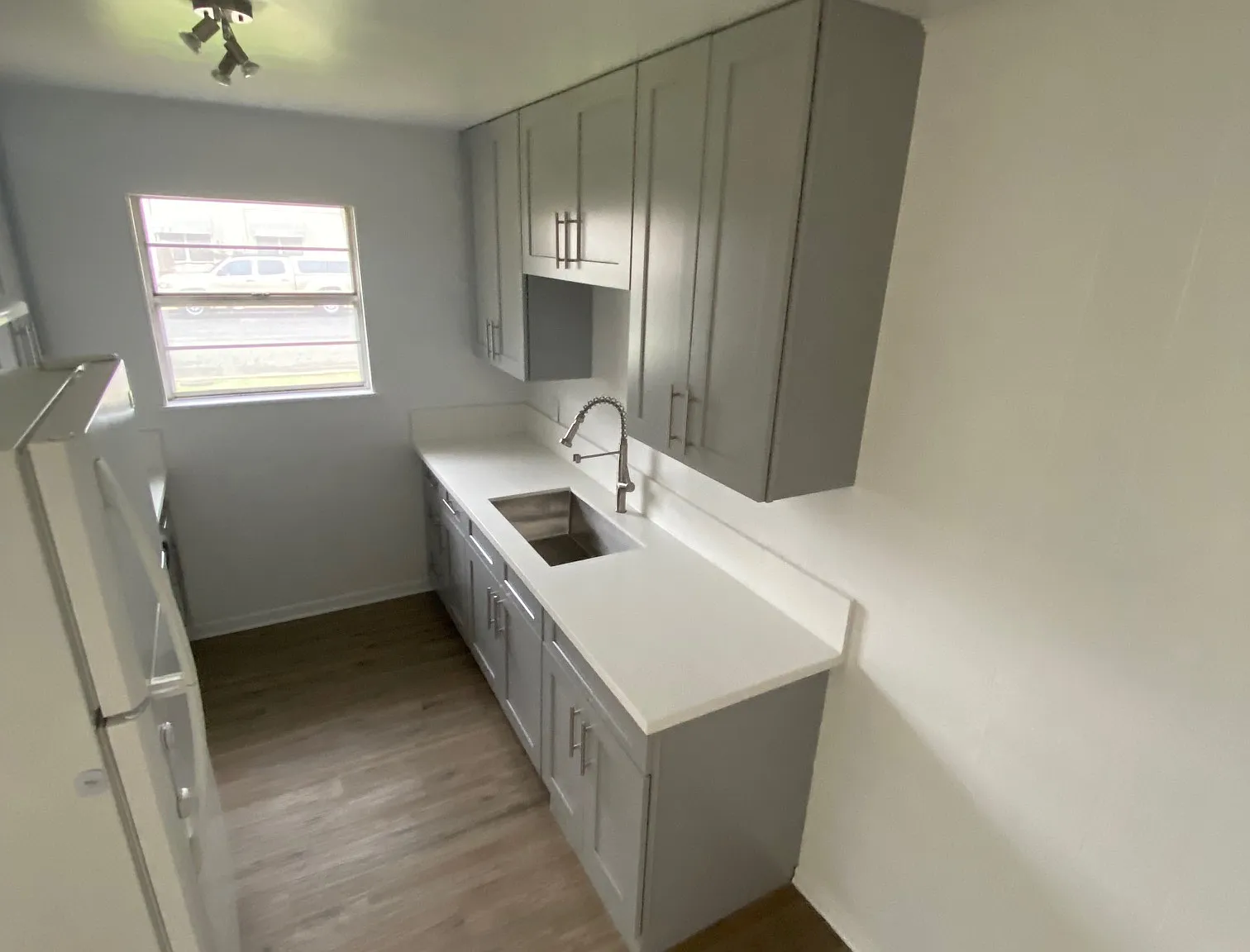 1 bed, $1,400 — Photo 3