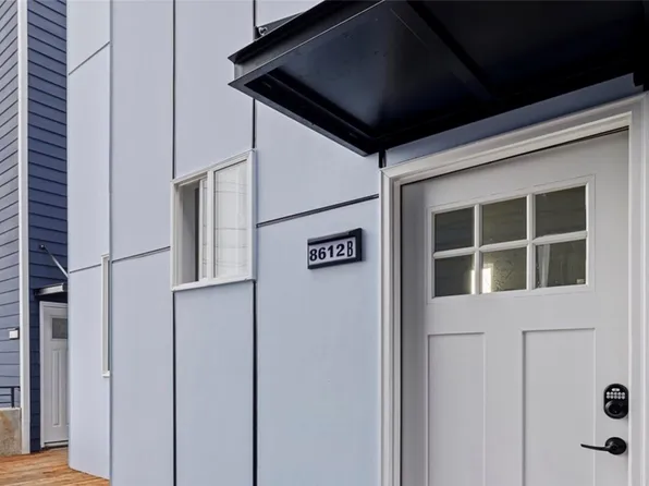 8612 42nd Avenue S #B, Seattle, WA 98118