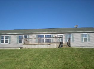 1705 W Steiner Rd, Creston, OH 44217
