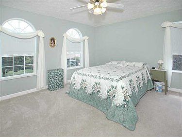 3rd image of 424 Lynn Ann Dr