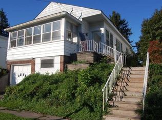 212 Griffith St, Syracuse, NY 13208