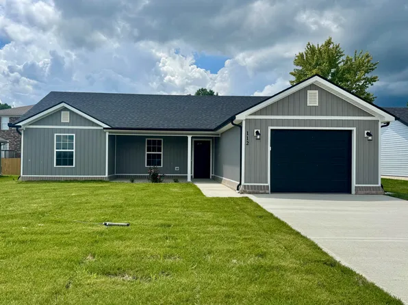 112 Bow Bridge Dr, Berea, KY 40403