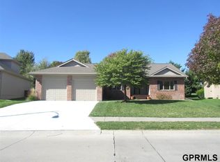 4314 S 174th St, Omaha, NE 68135