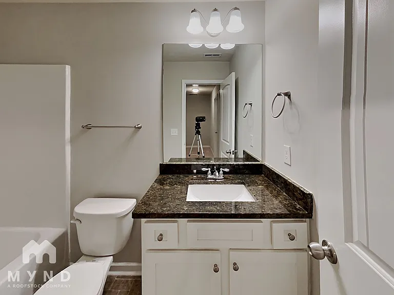 5921 Cassie Dr — Photo 14