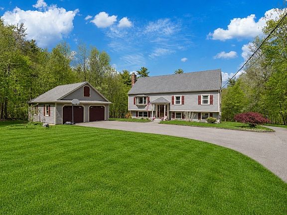 3rd image of 2 Howard Ln
