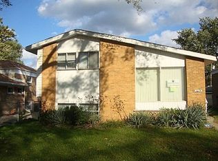 14623 Woodlawn Ave, Dolton, IL