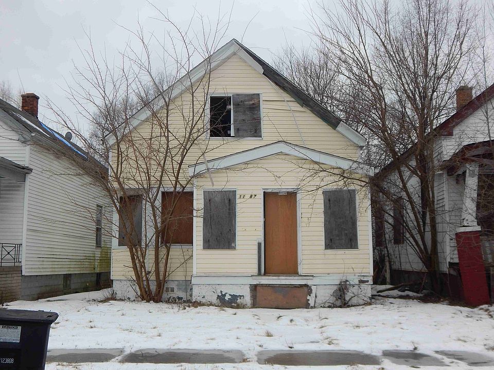 11687 St Louis