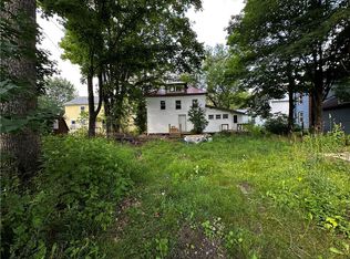 53 Cottage St, Roscoe, NY 12776