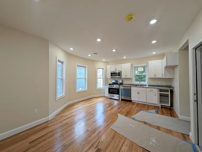 22 Holyoke Rd #1 — Photo 1