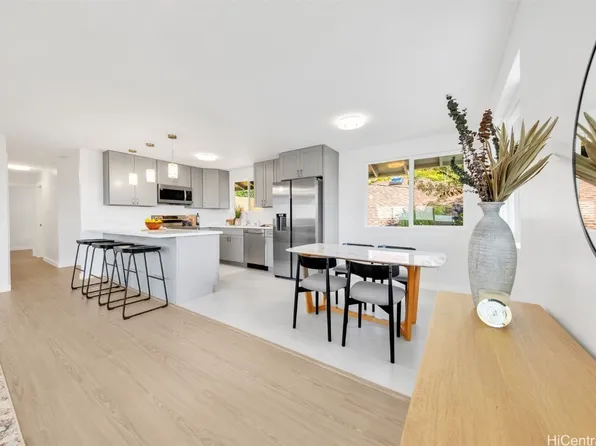 3454 Paalea St, Honolulu, HI 96816