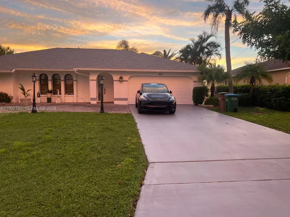 251 SW 22nd Pl, Cape Coral, FL 33991