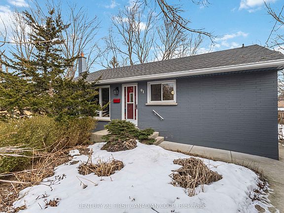 4th image of 91 Biscay Rd