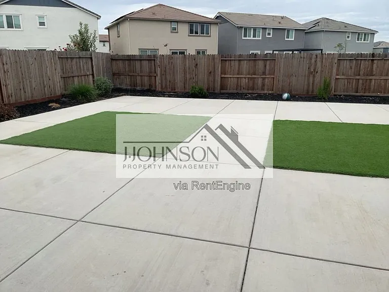 16411 Bandon Ln — Photo 13