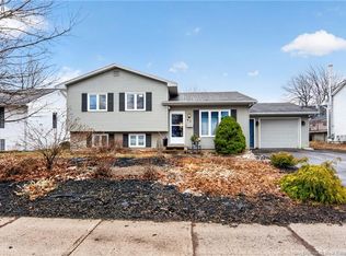 41 Rockmaple Dr, Moncton, NB E1G 2H1
