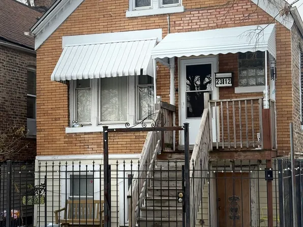 2312 S Kolin Ave, Chicago, IL 60623