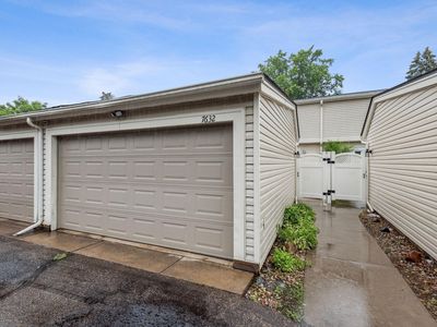 7632 Hampshire Ave N, Brooklyn Park, MN, 55428