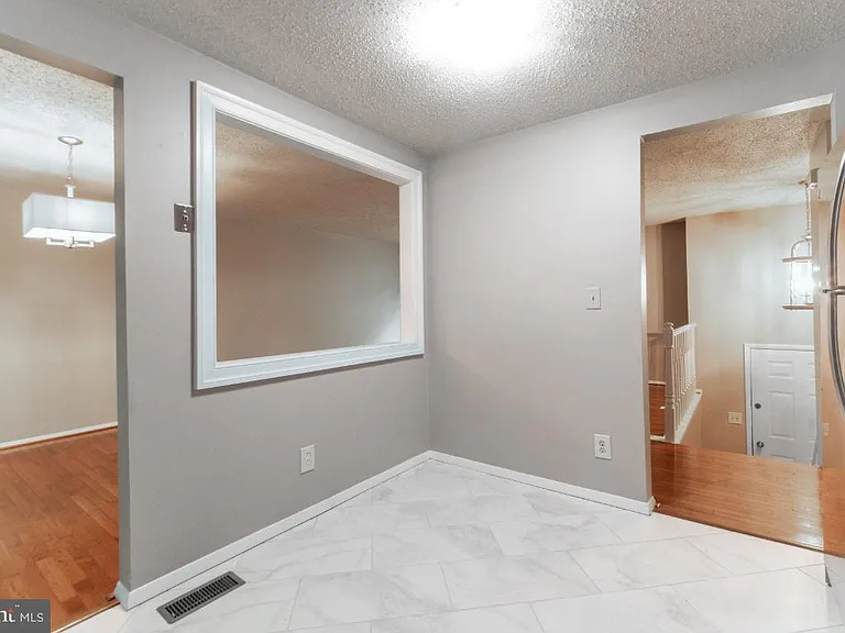 5906 Oak Leather Dr — Photo 12