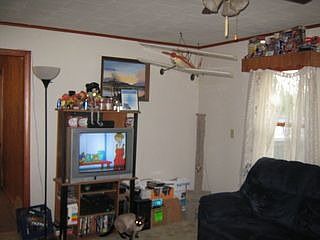 2nd image of 307 E Main St