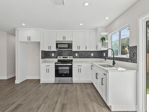 4th image of 2223 N Dymond St