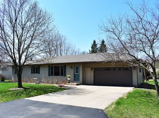 2206 S Madison Ave, Marshfield, WI 54449