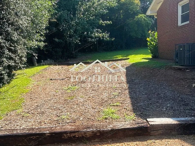 202 Kennemore St #8 — Photo 12