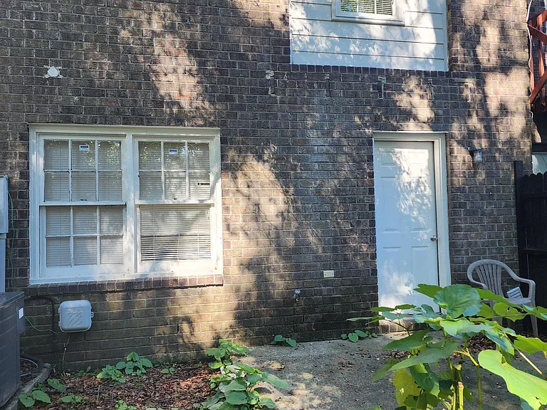 2491 Realm St — Photo 20