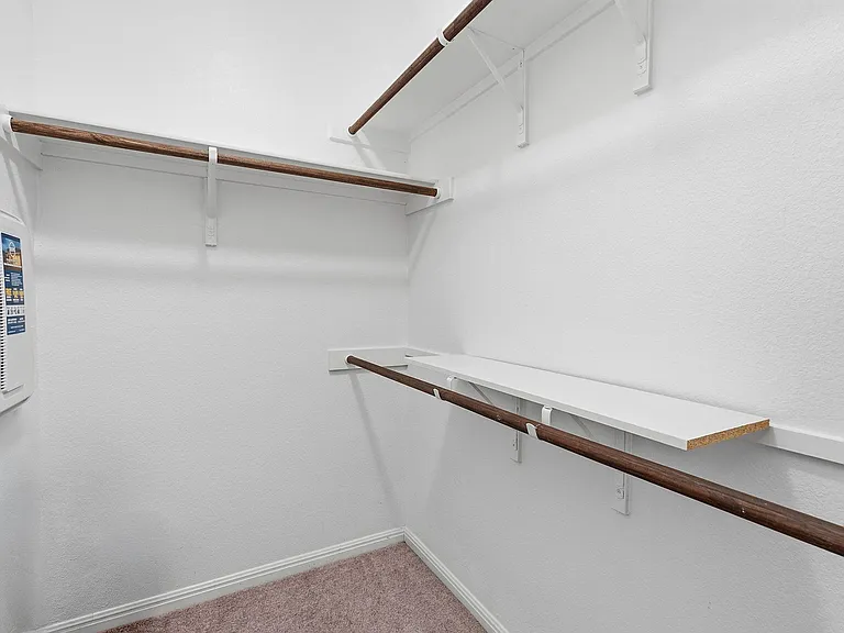 10221 Forest Grove Dr — Photo 22