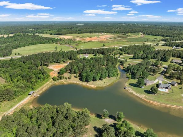 49 Tillery Pl, Ellisville, MS 39437