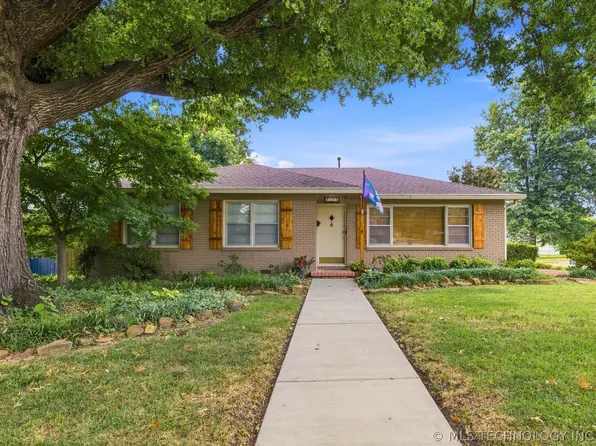 4504 E 25th Pl, Tulsa, OK 74114