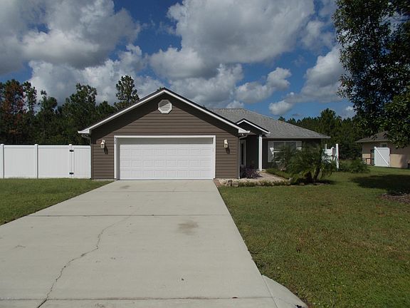 3rd image of 328 Crystal Lake Dr