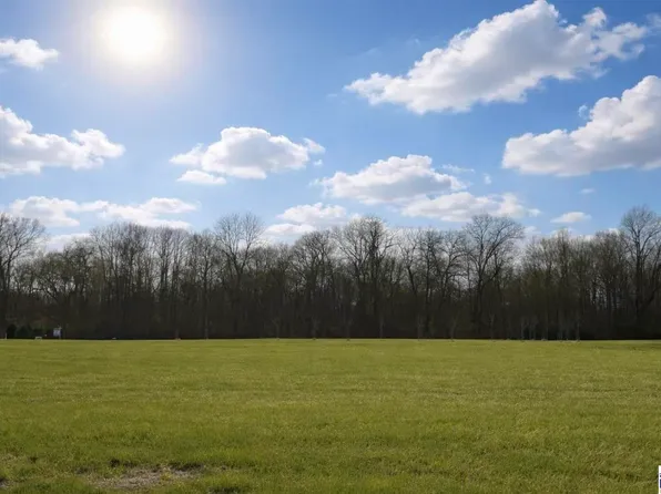 3760 Ash Ct, Terre Haute, IN 47805