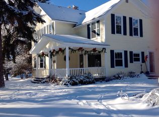 613 N Saint Marys St, Suttons Bay, MI 49682