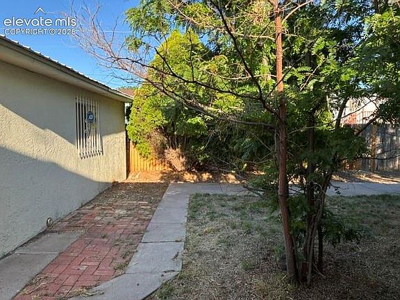 4th image of 29 Wasatch Dr