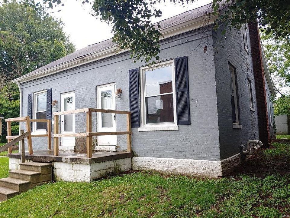 2nd image of 418 E D St