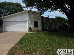 1300 Royster Rd, Fort Worth, TX 76134